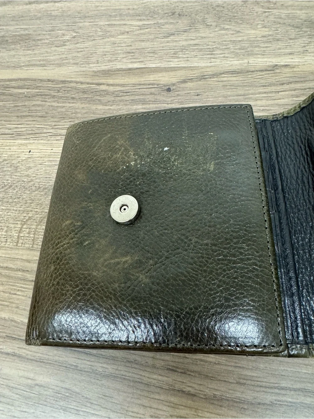 Vintage Brighton Olive Green Croc-Embossed Wallet with Silver Accent